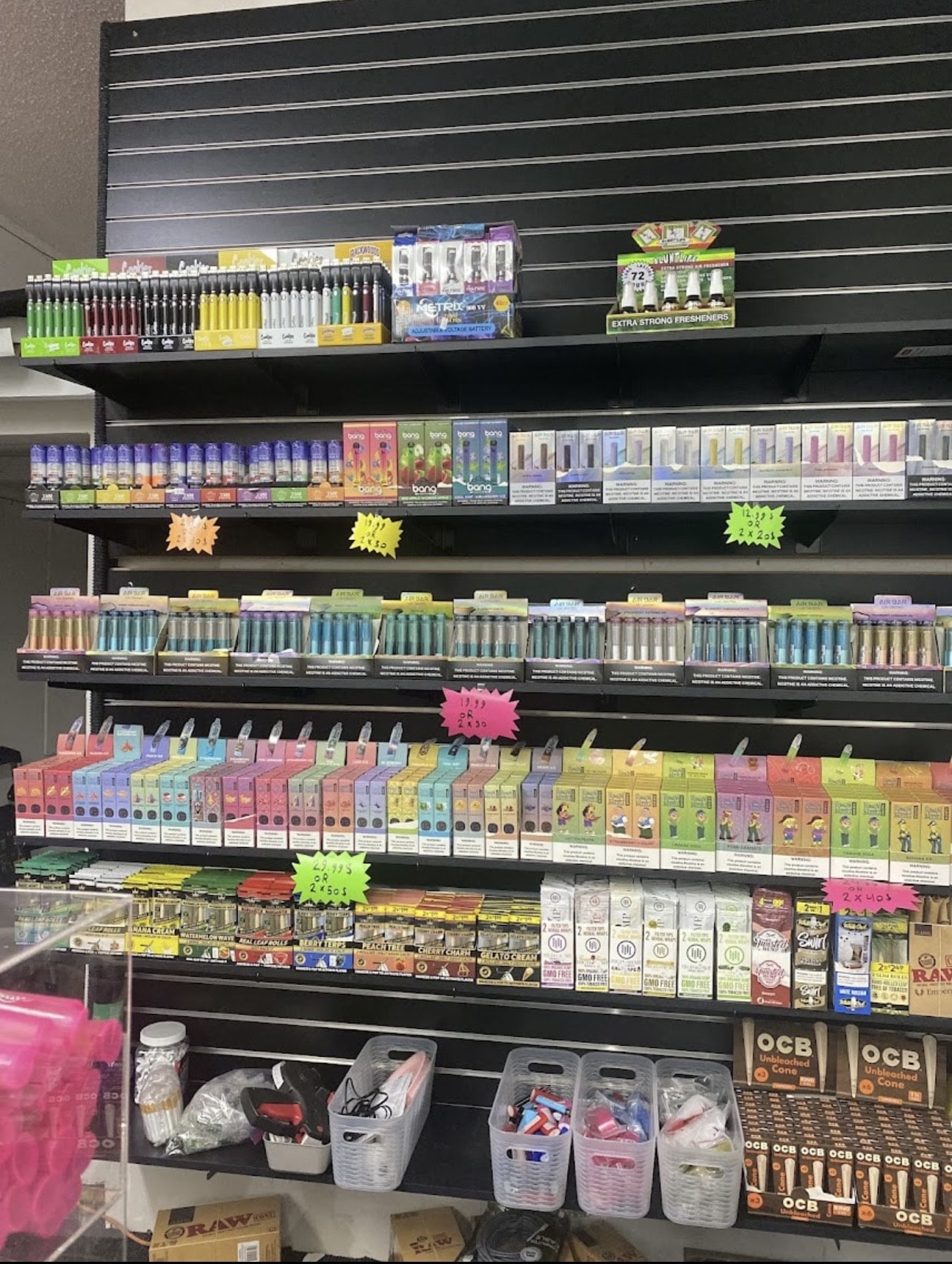 smoke and vape gallery SMOKE AND VAPE GALLERY - Updated May 2026 - 5250 Baymeadows Rd,  Jacksonville, Florida - Vape Shops main image 0